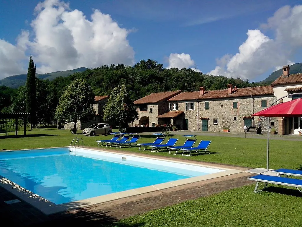 Coriana Apartments & Villas Mulazzo